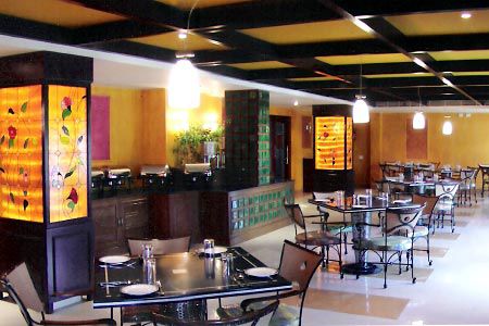 Country Inn & Suites Haridwār Екстериор снимка